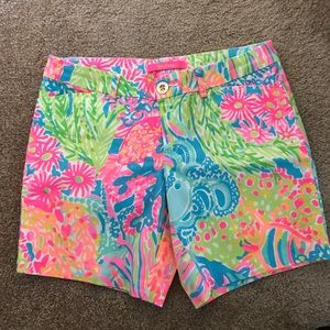 NWT LILLY PULITZER Bay Ave 7” short, Multi, Sz 2